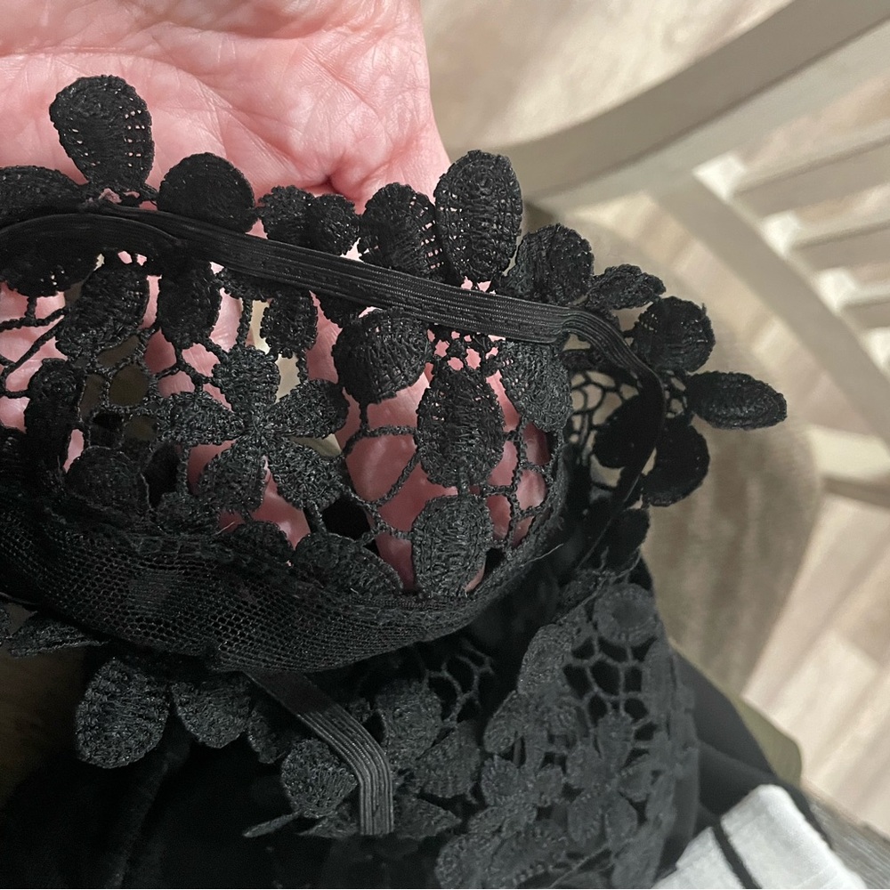 VENUS Black Off the Shoulder Top - Picture 5 of 5